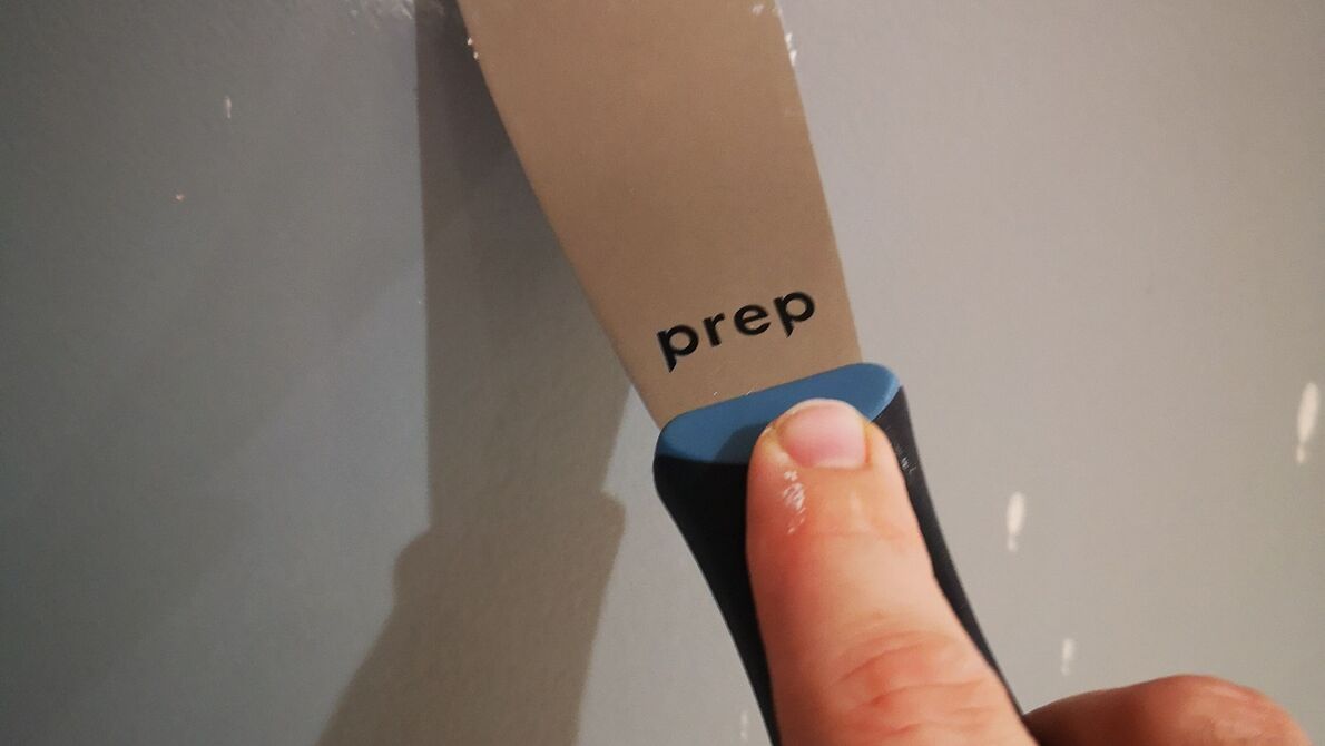 prep-heavy-duty-filling-knife-action2.jpg